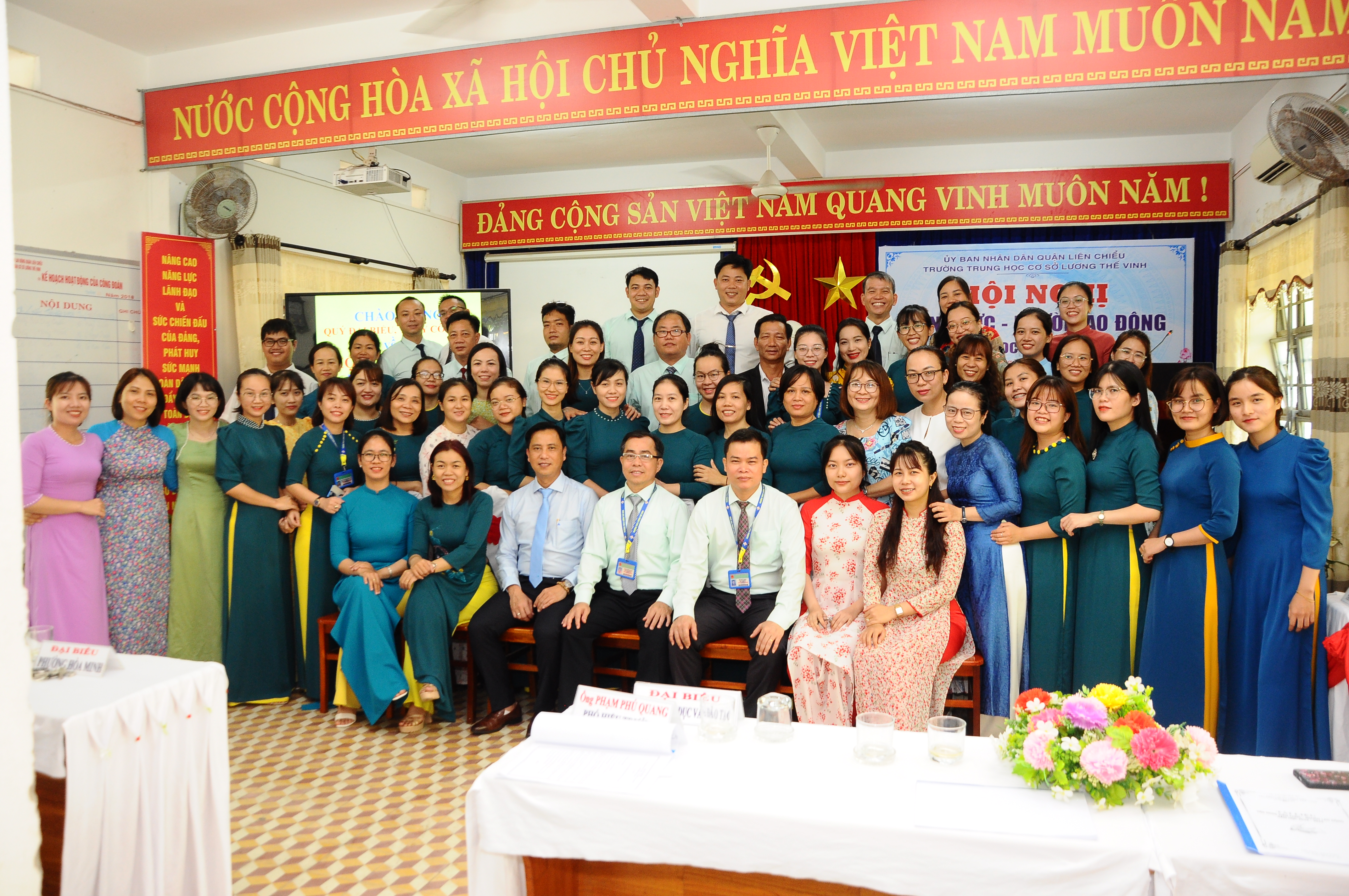Trường THCS Lương Thế Vinh tổ chức Hội nghị VC-NLĐ năm học 2023-2024